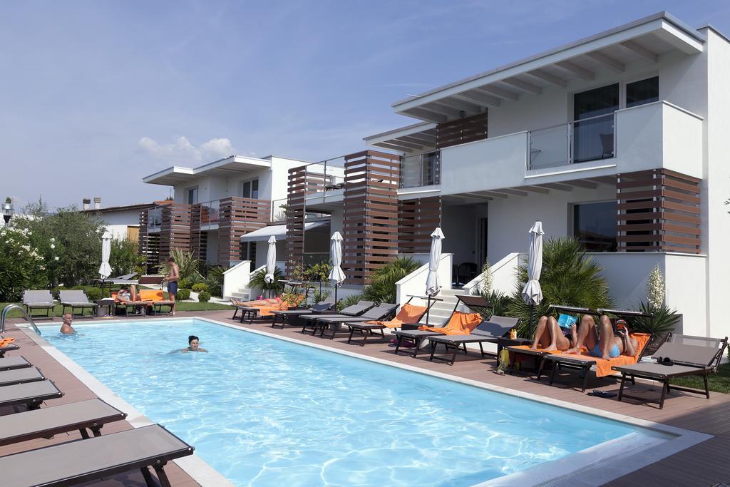 Bio Suites Pacinotti Бардолино Екстериор снимка
